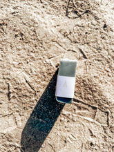 Load image into Gallery viewer, mud + otis blue spruce soap